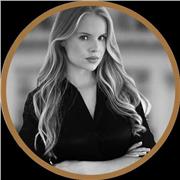 Jeune avocate en Droit des affaires - bilingue francais/anglais - 19/20 au Bac S en maths